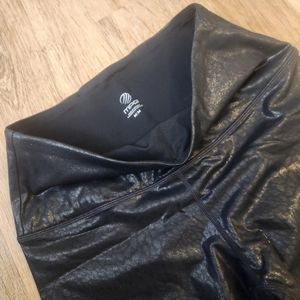 MPG Sport Leather Leopard Print Capri Legging